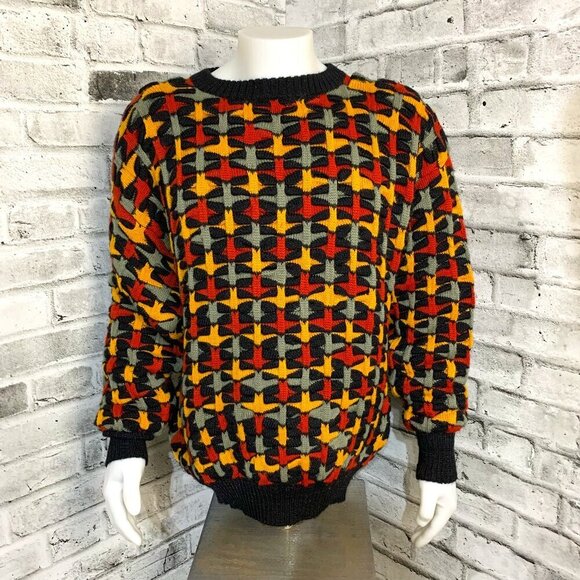 Vintage 100% Alpaca Wool 3D Geometric Print Chunky Knit Crewneck Sweater - Picture 1 of 11